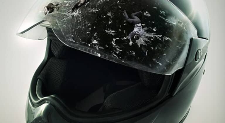 Experimenta la emoción con responsabilidad. Sigue estos consejos de seguridad para disfrutar del viaje en motocicleta y mantenerte seguro en la carretera.