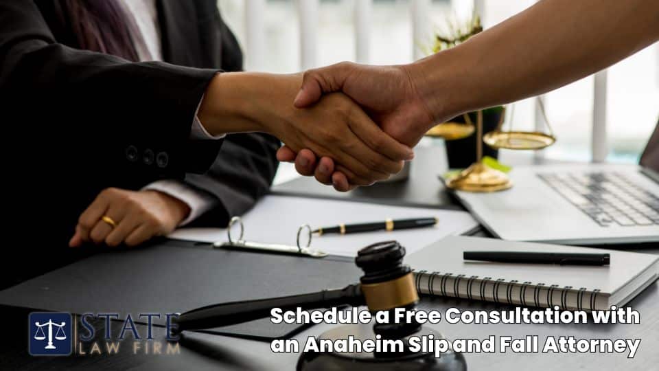 Abogados de Anaheim especializados en resbalones y caídas 7 Programe una consulta gratuita con un abogado especializado en resbalones y caídas de Anaheim