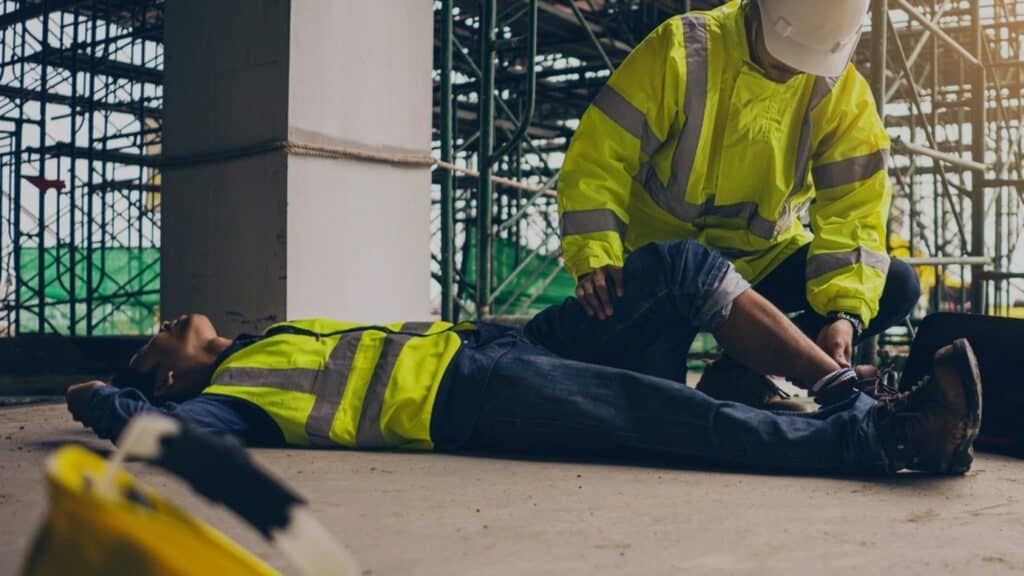 Abogado con experiencia en accidentes por caídas de techo en Los Ángeles para sus necesidades de recuperación 2 Existen varios tipos de lesiones graves por un accidente de caída de techo.