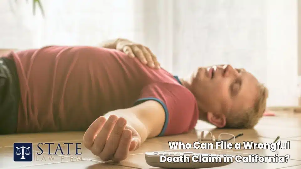 ¿Quién puede presentar una demanda por muerte por negligencia en California?
