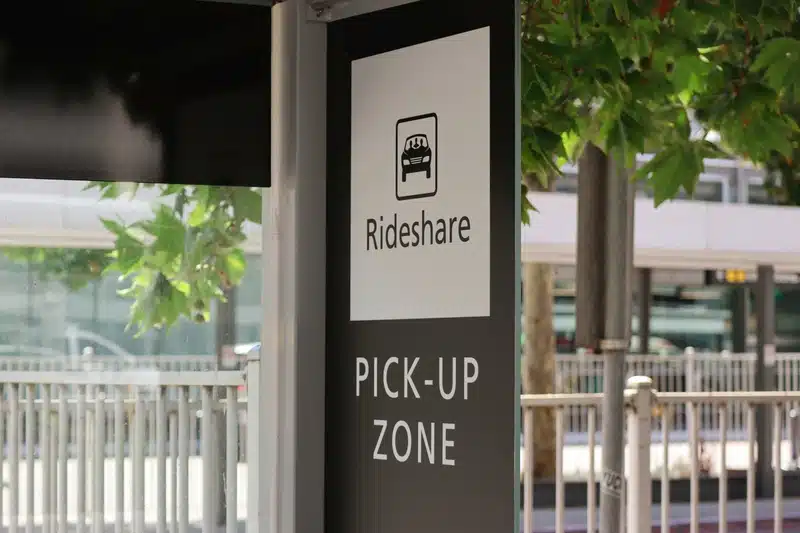 Riseshare Pick-up Zone